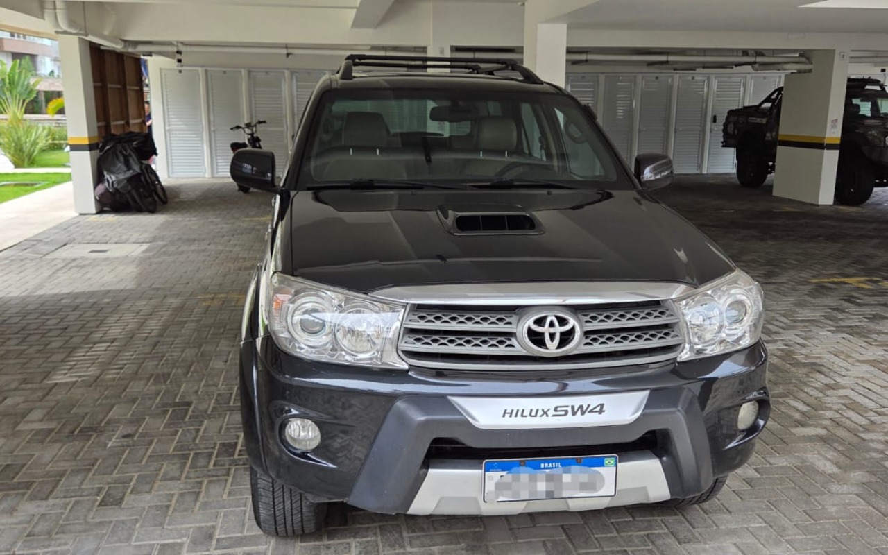 imagem-https://www.socarrao.com.br/sc-vehicle-images-prod/4094161/1790269180039-V2hhdHNBcHAgSW1hZ2UgMjAyNi0wOS0yMyBhdCAwOS4zNC4xMy5qcGVn.jpeg