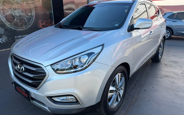 imagem-https://www.socarrao.com.br/sc-vehicle-images-prod/4094320/1790269142445-b0e8fac844ad47c09b70bfedf19be6b7_1790267682398.jpg