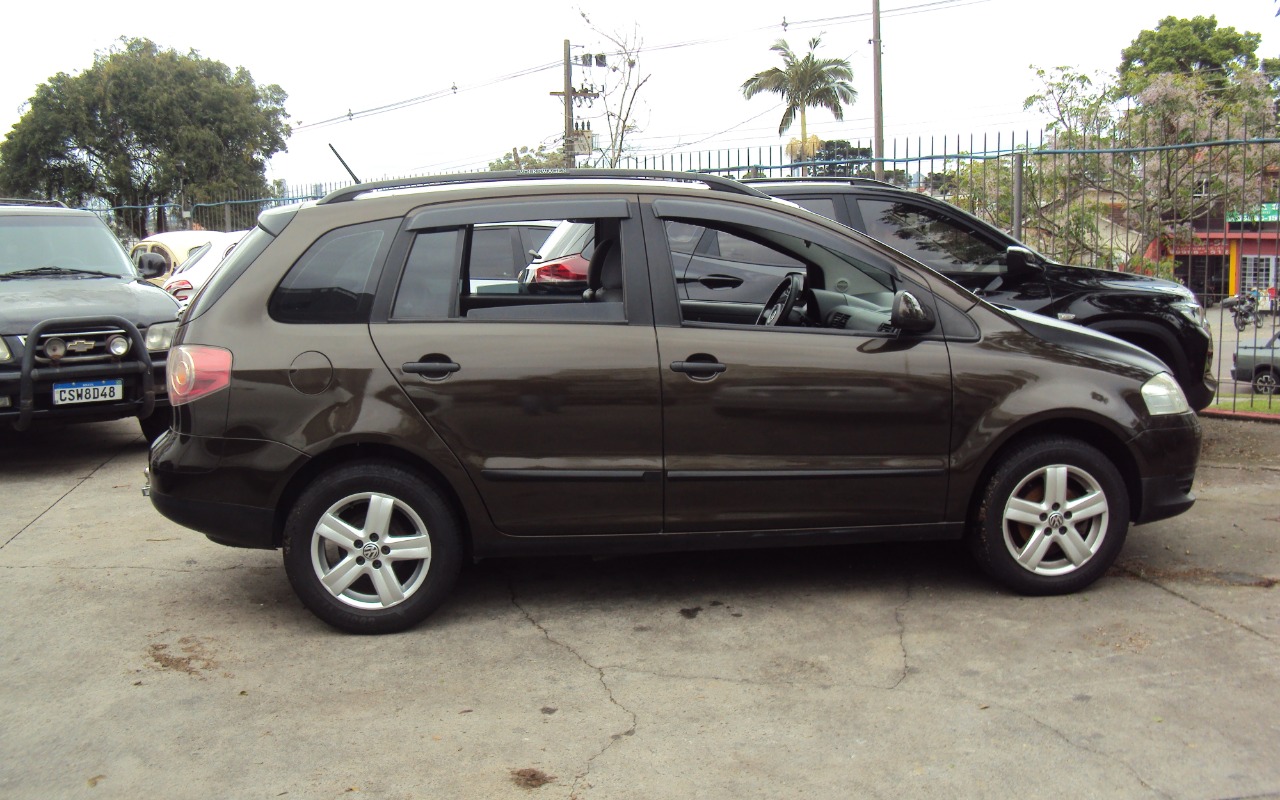 Volkswagen SpaceFox 2008 Verde — foto 1 de 3