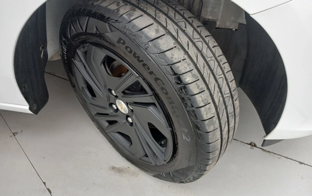 imagem-https://www.socarrao.com.br/sc-vehicle-images-prod/4094373/1790269260309-2_020056.jpg
