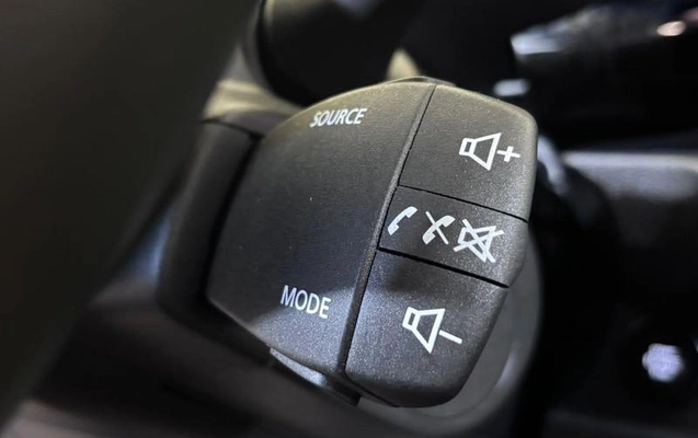 imagem-https://www.socarrao.com.br/sc-vehicle-images-prod/4094429/1790369534702-8509602_13_B_df4882f639.jpeg