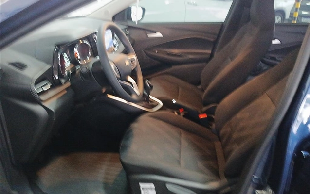 imagem-https://www.socarrao.com.br/sc-vehicle-images-prod/4094450/1790269551473-e77d10ba-2816-47fe-807b-fa07b8ee87cf20260924121620.jpeg
