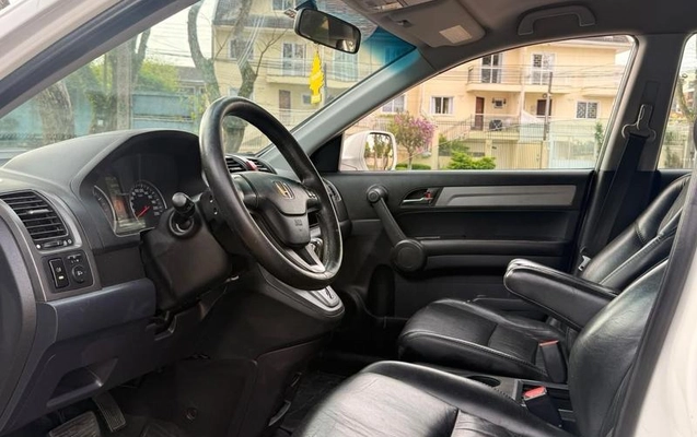 imagem-https://www.socarrao.com.br/sc-vehicle-images-prod/4094519/1790269711322-8509713_17_B_dfceab2ca8.jpeg