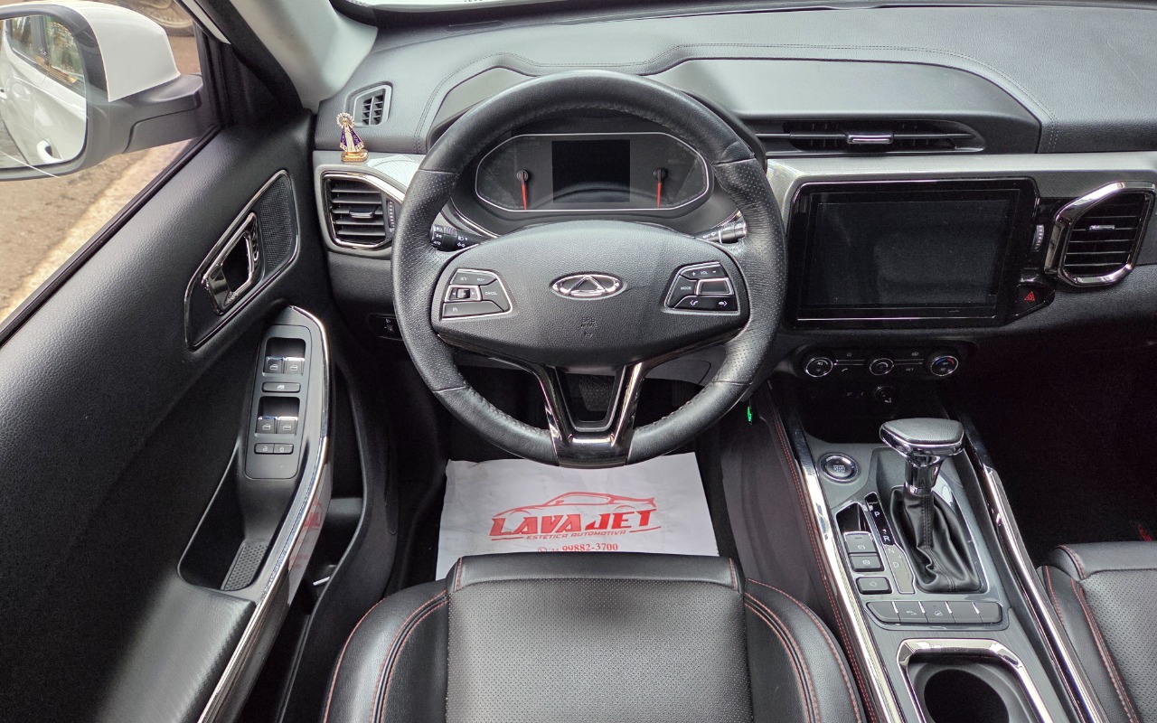 imagem-https://www.socarrao.com.br/sc-vehicle-images-prod/4094520/1790269713431-MTAwMDcxNzg2Ni5qcGc.jpg