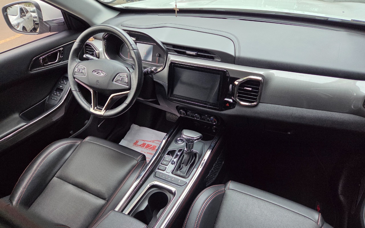 imagem-https://www.socarrao.com.br/sc-vehicle-images-prod/4094520/1790269713568-MTAwMDcxNzg2Ny5qcGc.jpg