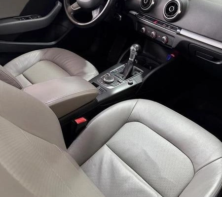 imagem-https://www.socarrao.com.br/sc-vehicle-images-prod/4094616/1790466997525-8509660_9_B_6d68119c01.jpeg
