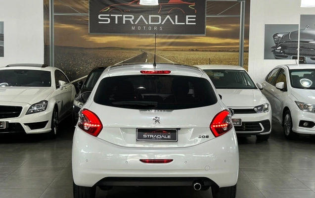 imagem-https://www.socarrao.com.br/sc-vehicle-images-prod/4094799/1791308465206-6a9c0638068f4eac9095a59e52052ccd_1790270493257.jpg
