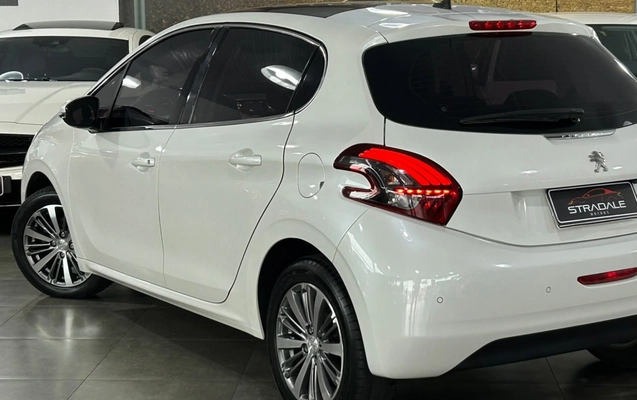 imagem-https://www.socarrao.com.br/sc-vehicle-images-prod/4094799/1791308465207-3ffc03d4487c493ab9b582c8aefdab70_1790270493261.jpg