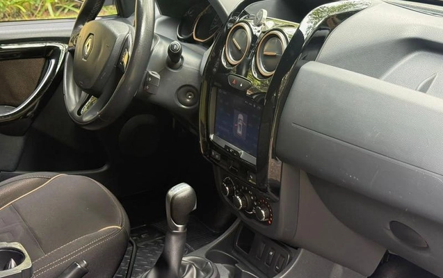 imagem-https://www.socarrao.com.br/sc-vehicle-images-prod/4094803/1791225952275-8472998_12_B_65ff2be856.jpeg