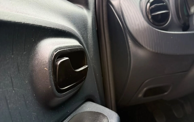 imagem-https://www.socarrao.com.br/sc-vehicle-images-prod/4095016/1790270773564-37bfbc08-dd8f-44ce-8814-c16bdae2f778.jpg