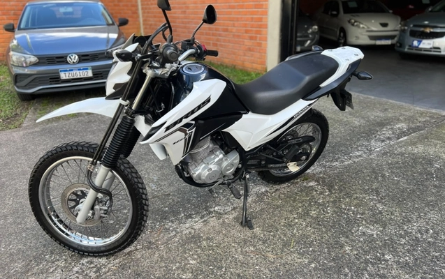 imagem-https://www.socarrao.com.br/sc-vehicle-images-prod/4095067/1791914554872-gRgu1ncpTtTMyAww7eZQimlUPWauzqS6.jpg