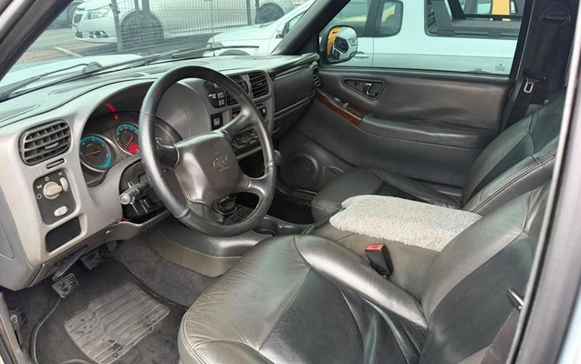 imagem-https://www.socarrao.com.br/sc-vehicle-images-prod/4095107/1790446964291-8298781_8_B_3cd4f5f5d0.jpeg