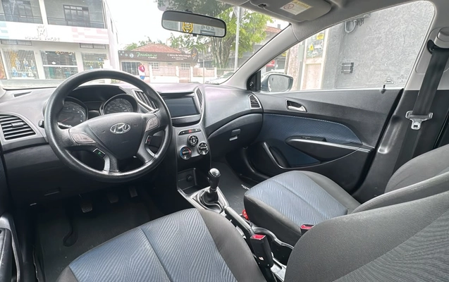imagem-https://www.socarrao.com.br/sc-vehicle-images-prod/4095123/1790271103697-003_696b916a8d3d27922a7be98049b44d32.jpg