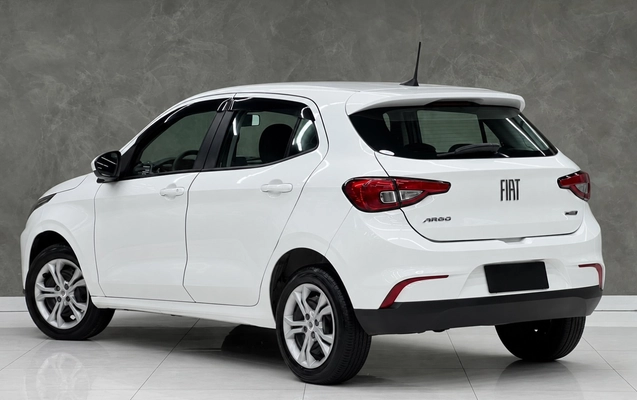 imagem-https://www.socarrao.com.br/sc-vehicle-images-prod/4095129/1790271138213-3_094723.jpg