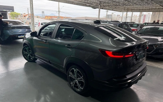 imagem-https://www.socarrao.com.br/sc-vehicle-images-prod/4095135/1790271150450-gb-600aff2.jpeg