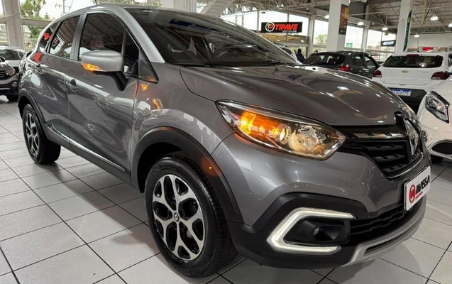 imagem-https://www.socarrao.com.br/sc-vehicle-images-prod/4095137/1790348902778-8493353_13_B_f567e0a45d.jpeg