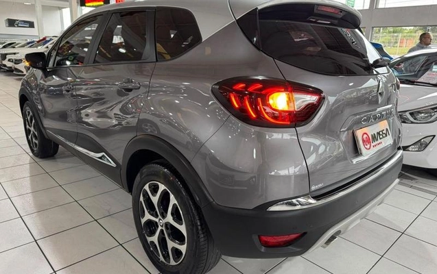 imagem-https://www.socarrao.com.br/sc-vehicle-images-prod/4095137/1790348902782-8493353_0_B_b1a44ba449.jpeg