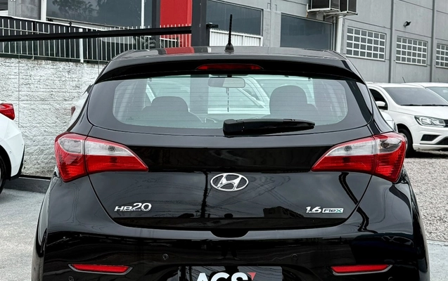 imagem-https://www.socarrao.com.br/sc-vehicle-images-prod/4095264/1790271548193-8a62d509bb7345199239bf9e8b7aced7_1790271500559.jpg