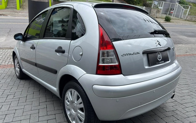 imagem-https://www.socarrao.com.br/sc-vehicle-images-prod/4095284/1790271569948-636b4917-3abf-d6b6-3c60-3a23e6ac2952.jpg