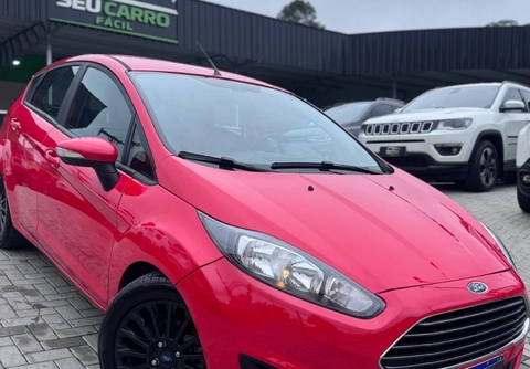 Ford Fiesta SE 1.6 16V Flex 5p 2017 Vermelho — foto 1 de 3