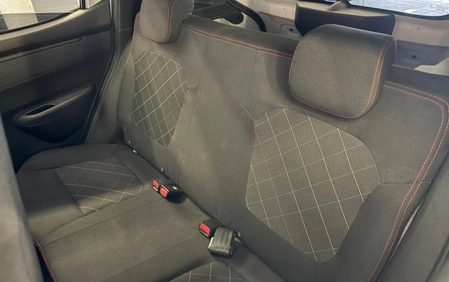 imagem-https://www.socarrao.com.br/sc-vehicle-images-prod/4095388/1790961970295-8445066_9_B_f73b68ebd0.jpeg