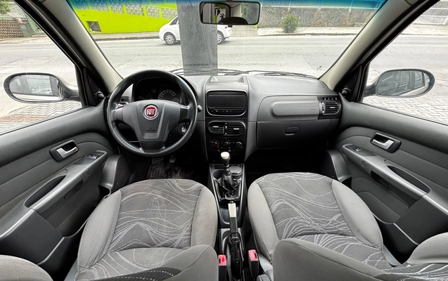 imagem-https://www.socarrao.com.br/sc-vehicle-images-prod/4095389/1790271832613-2a67b7ed-eefe-2e82-5267-3a23e6b01389.jpg
