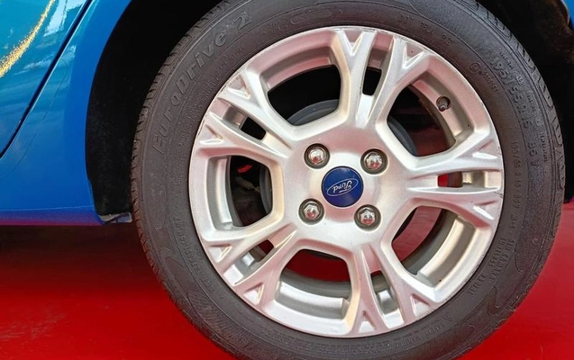 imagem-https://www.socarrao.com.br/sc-vehicle-images-prod/4095491/1790272066216-8466727_8_B_d887a47c09.jpeg