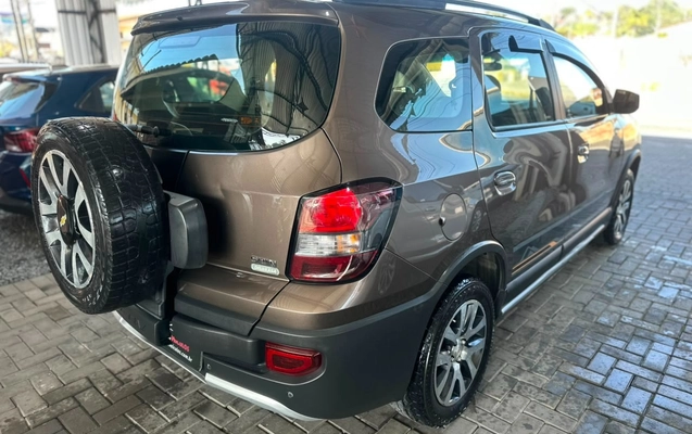 imagem-https://www.socarrao.com.br/sc-vehicle-images-prod/4095501/1790272207074-e98842e0-c80f-4dd5-a282-fc55e85739e5.jpg