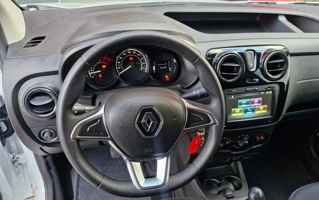 imagem-https://www.socarrao.com.br/sc-vehicle-images-prod/4095535/1791466882024-8467415_9_B_9a8dc1da80.jpeg
