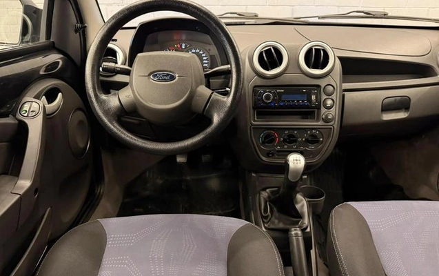 imagem-https://www.socarrao.com.br/sc-vehicle-images-prod/4095646/1790272512807-8386323_6_B_ce472d216a.jpeg