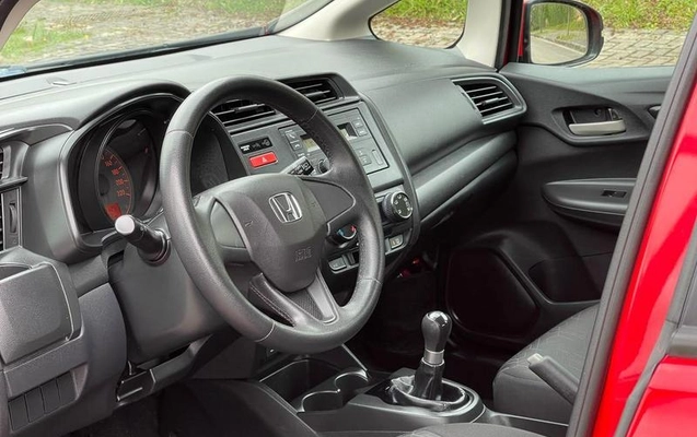 imagem-https://www.socarrao.com.br/sc-vehicle-images-prod/4095663/1790272555601-8491152_2_B_7fe521d7b7.jpeg