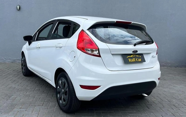 imagem-https://www.socarrao.com.br/sc-vehicle-images-prod/4095729/1790272692502-8447185_3_B_3030ba6c92.jpeg