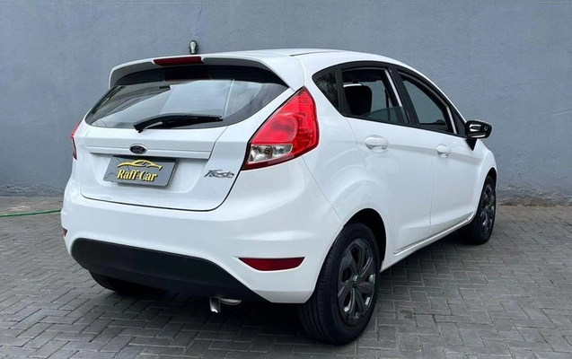 imagem-https://www.socarrao.com.br/sc-vehicle-images-prod/4095729/1790272692509-8447185_3_B_33152d7828.jpeg