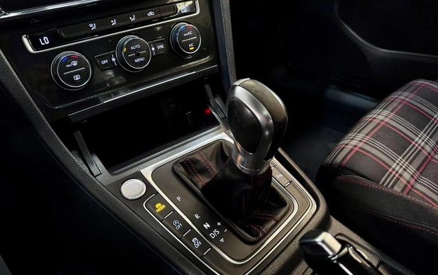 imagem-https://www.socarrao.com.br/sc-vehicle-images-prod/4095730/1790627828207-8503407_4_B_70205dedee.jpeg