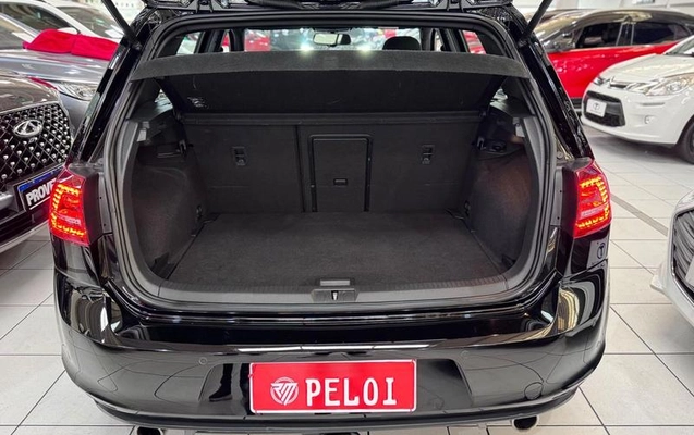 imagem-https://www.socarrao.com.br/sc-vehicle-images-prod/4095730/1790627828212-8503407_10_B_dd32b5348f.jpeg