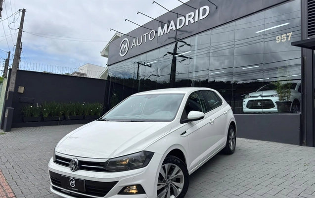 imagem-https://www.socarrao.com.br/sc-vehicle-images-prod/4095762/1790272800315-d44c3f93-5cdb-5abc-1693-3a23e6ba787d.jpg