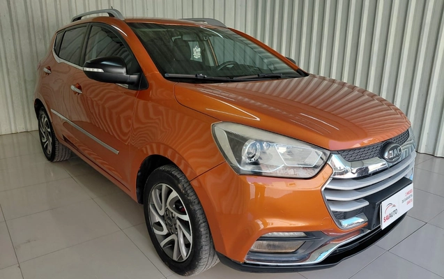 imagem-https://www.socarrao.com.br/sc-vehicle-images-prod/4095767/1790272816438-d1e878b286aa43c18ef50a74eb2c9c10_1790272766161.jpg