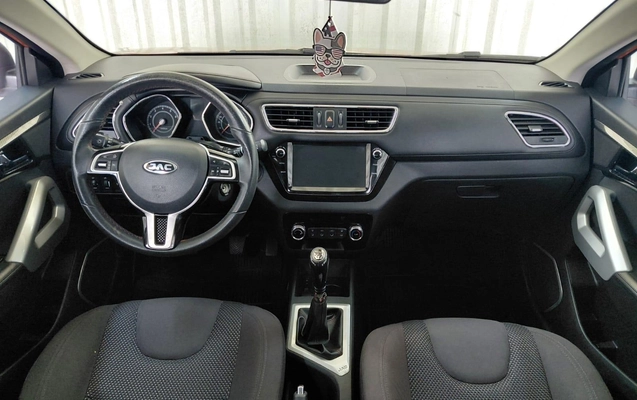 imagem-https://www.socarrao.com.br/sc-vehicle-images-prod/4095767/1790272816443-02e4f89f0d634d9e8dc3e5fec1672b6f_1790272766260.jpg