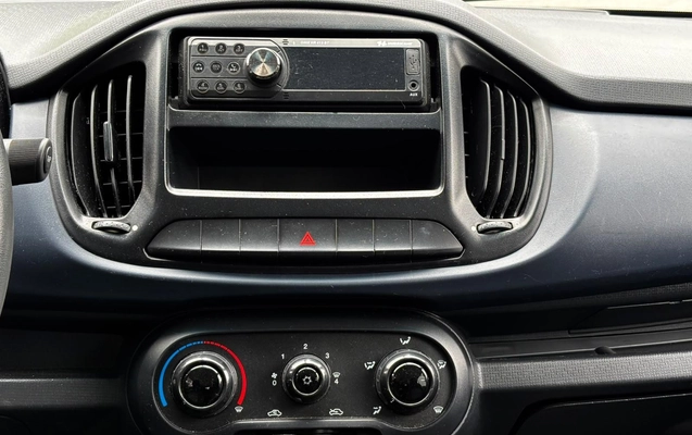 imagem-https://www.socarrao.com.br/sc-vehicle-images-prod/4096001/1790273351130-93af5978-3500-27ff-0952-3a23e6c62964.jpg