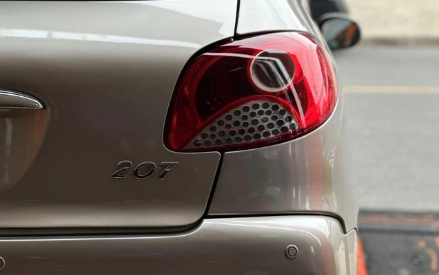 imagem-https://www.socarrao.com.br/sc-vehicle-images-prod/4096039/1790273411248-8473786_10_B_dda35f577e.jpeg