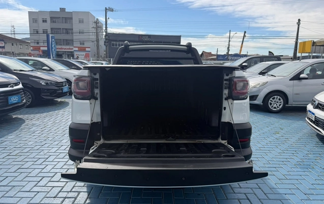 imagem-https://www.socarrao.com.br/sc-vehicle-images-prod/4096140/1790273588666-9bf4c4a881be408b8f86135c991beb24_1790273004246.jpg