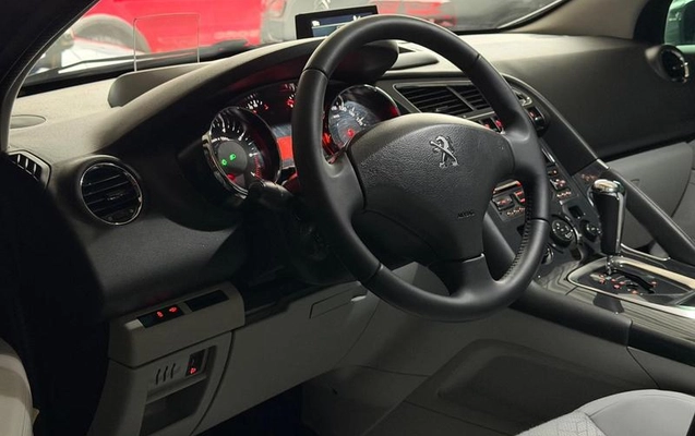 imagem-https://www.socarrao.com.br/sc-vehicle-images-prod/4096145/1790338610745-8510141_29_B_e2a80f8fa7.jpeg