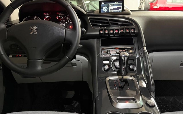 imagem-https://www.socarrao.com.br/sc-vehicle-images-prod/4096145/1790338610863-8510141_27_B_d9f395ce1d.jpeg