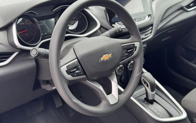 imagem-https://www.socarrao.com.br/sc-vehicle-images-prod/4096149/1790273688994-8486449_8_B_2bb2d230fe.jpeg