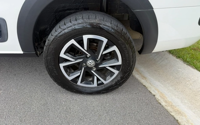 imagem-https://www.socarrao.com.br/sc-vehicle-images-prod/4096150/1790273697926-1_031420.jpg