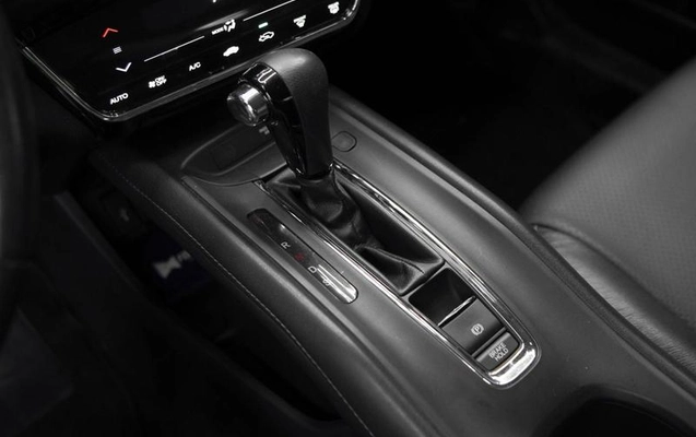 imagem-https://www.socarrao.com.br/sc-vehicle-images-prod/4096152/1790280593623-8492980_12_B_1329bba6a9.jpeg