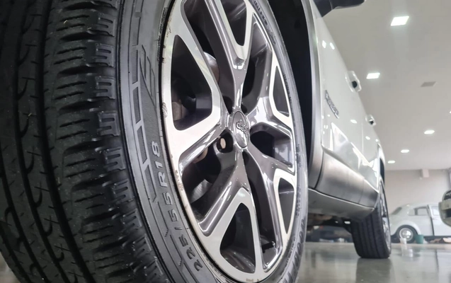 imagem-https://www.socarrao.com.br/sc-vehicle-images-prod/4096181/1790273803383-ee0686a8938d4d7bb181b527d4430068_1790010905788.jpg