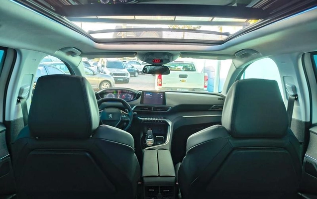 imagem-https://www.socarrao.com.br/sc-vehicle-images-prod/4096265/1790430581193-8510201_8_B_645a6e0164.jpeg