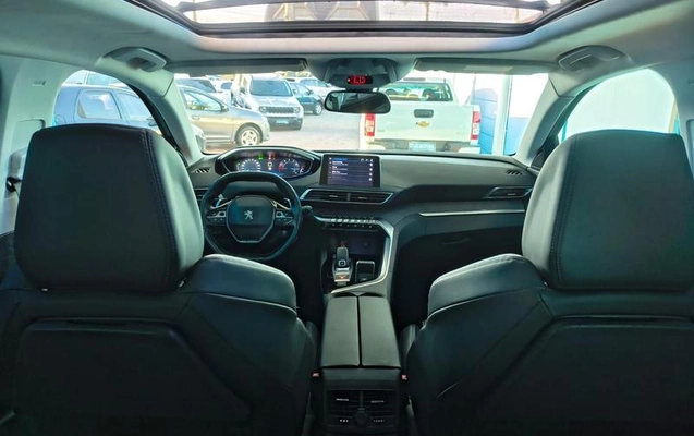 imagem-https://www.socarrao.com.br/sc-vehicle-images-prod/4096265/1790430581204-8510201_10_B_fb6fdc5cc3.jpeg