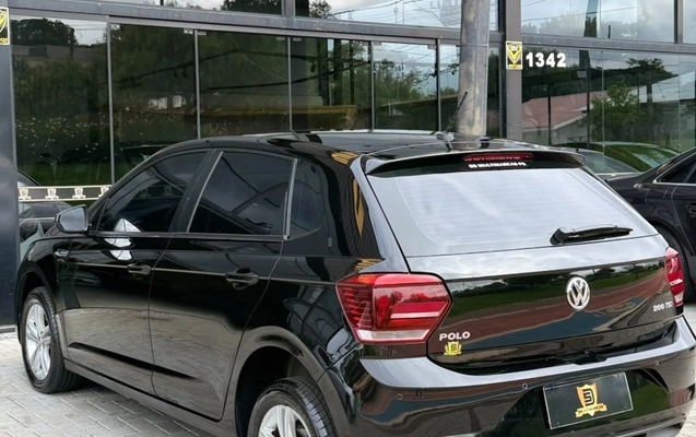 imagem-https://www.socarrao.com.br/sc-vehicle-images-prod/4096338/1790885475586-1b9d3d0f-a4c3-425c-8fdd-7758db934a3e.jpg